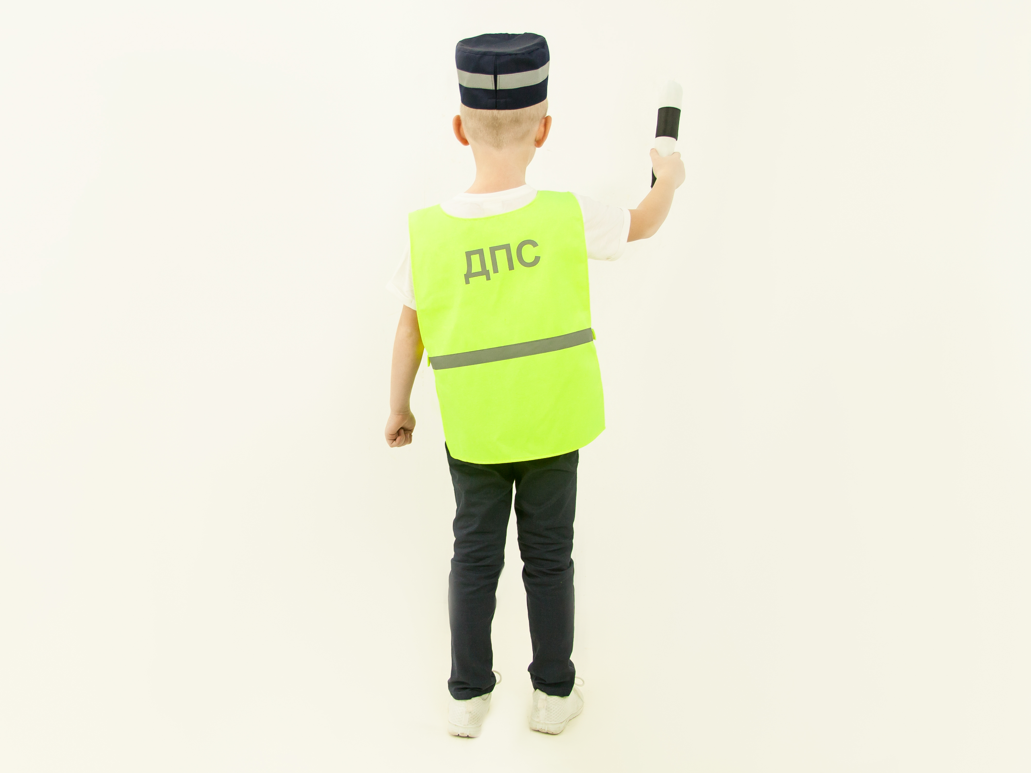 Traffic police inspector (tabard + cap + striped baton)