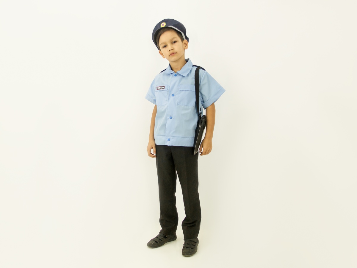 Police officer (shirt + cap + holster)