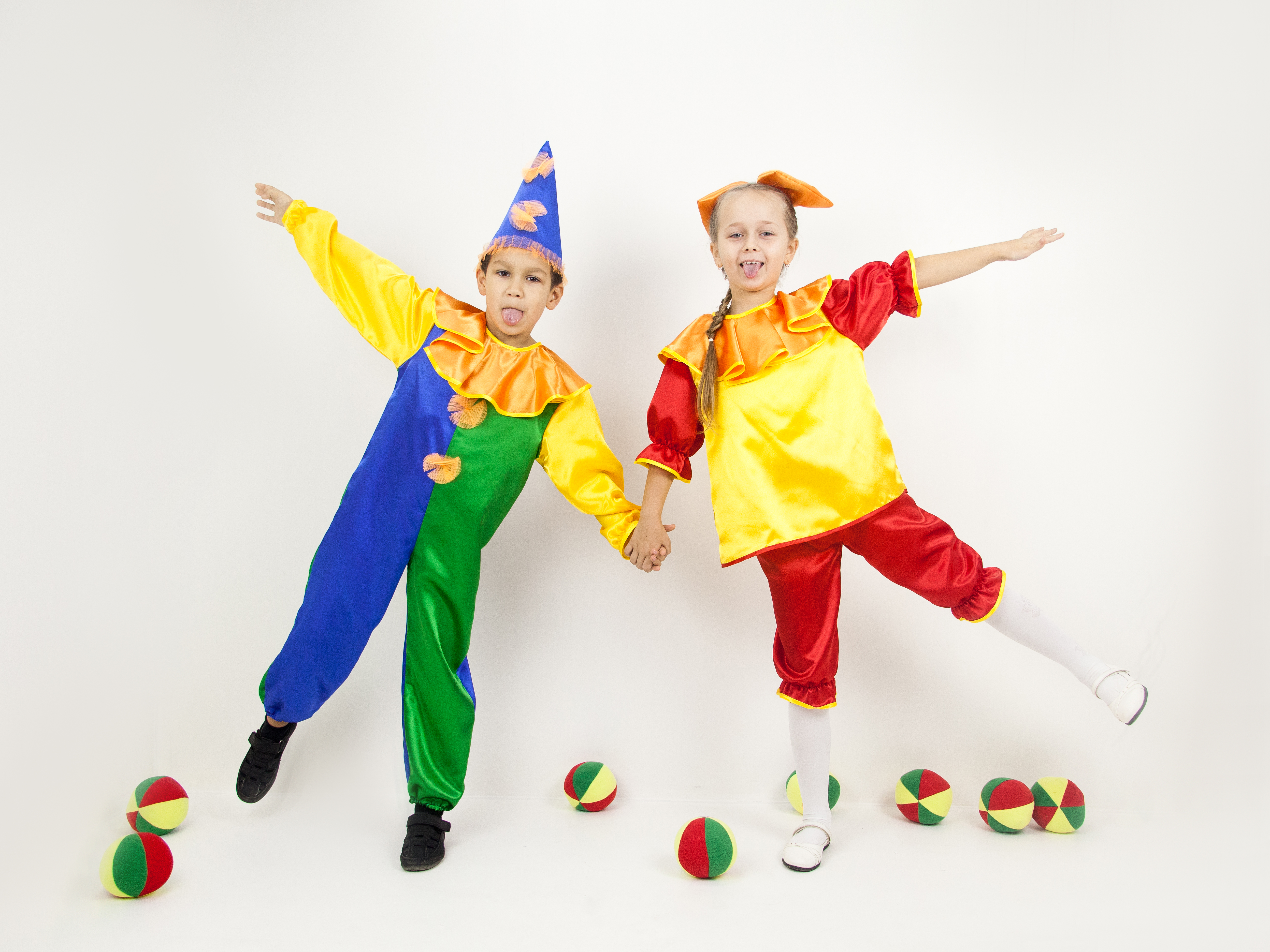 Clown (boy) (overalls + cap)
