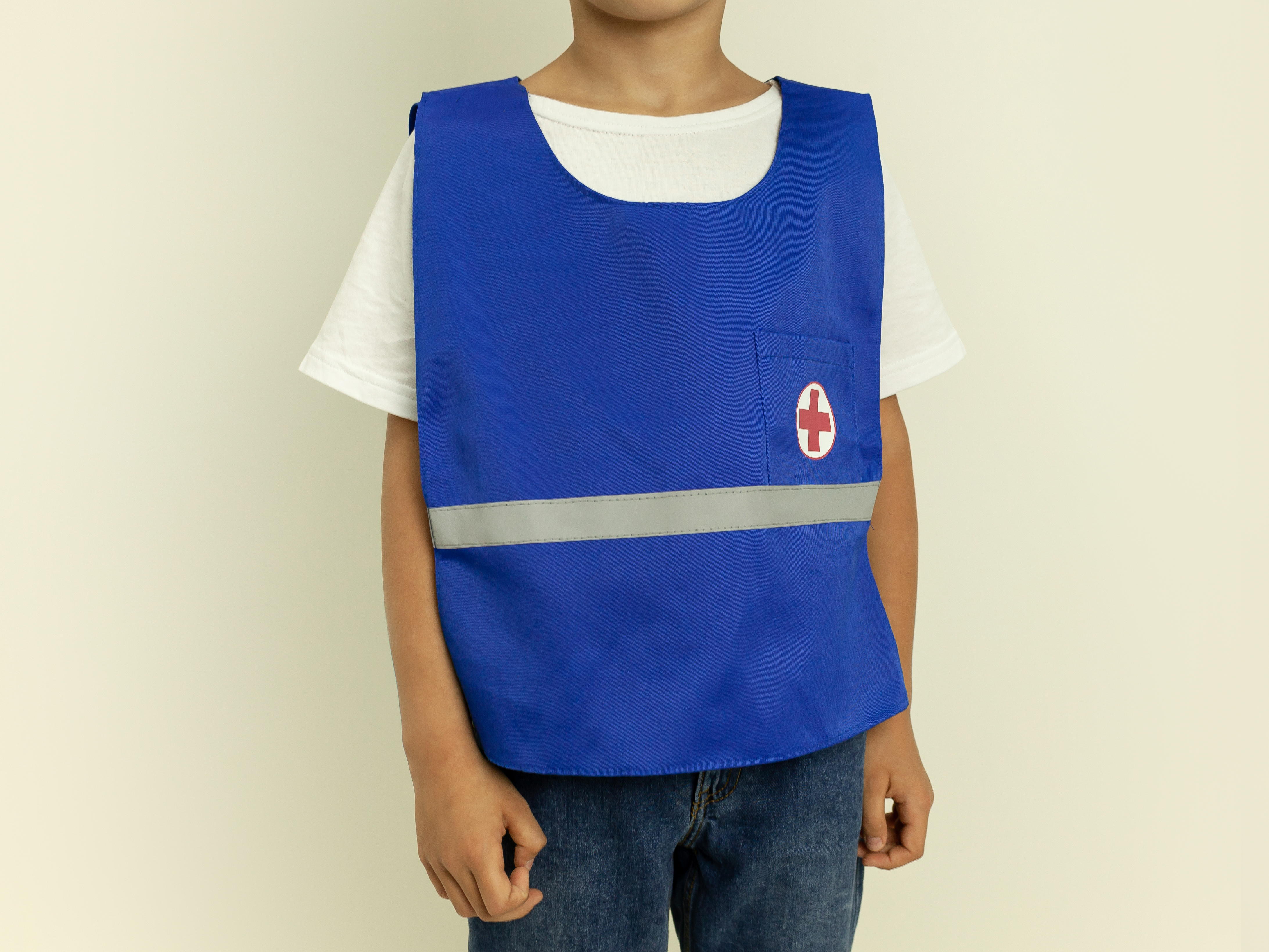 Ambulance driver (tabard + cap)